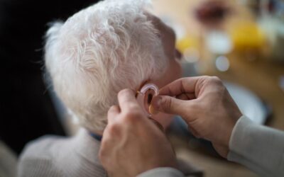 Sistema CROS en audiología: solución innovadora para pérdida auditiva unilateral